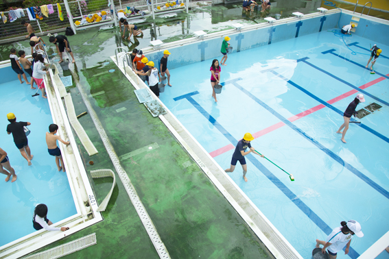0603swiminngpool.jpg