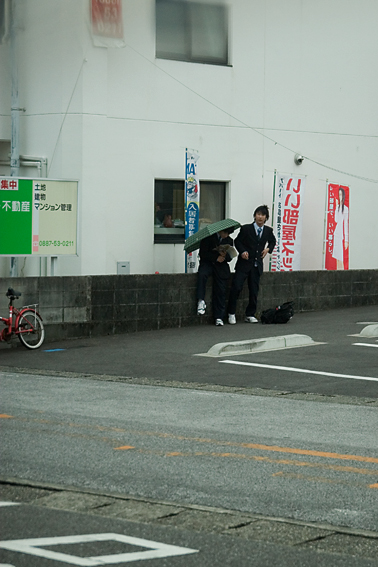 070424amegafuridasita.jpg